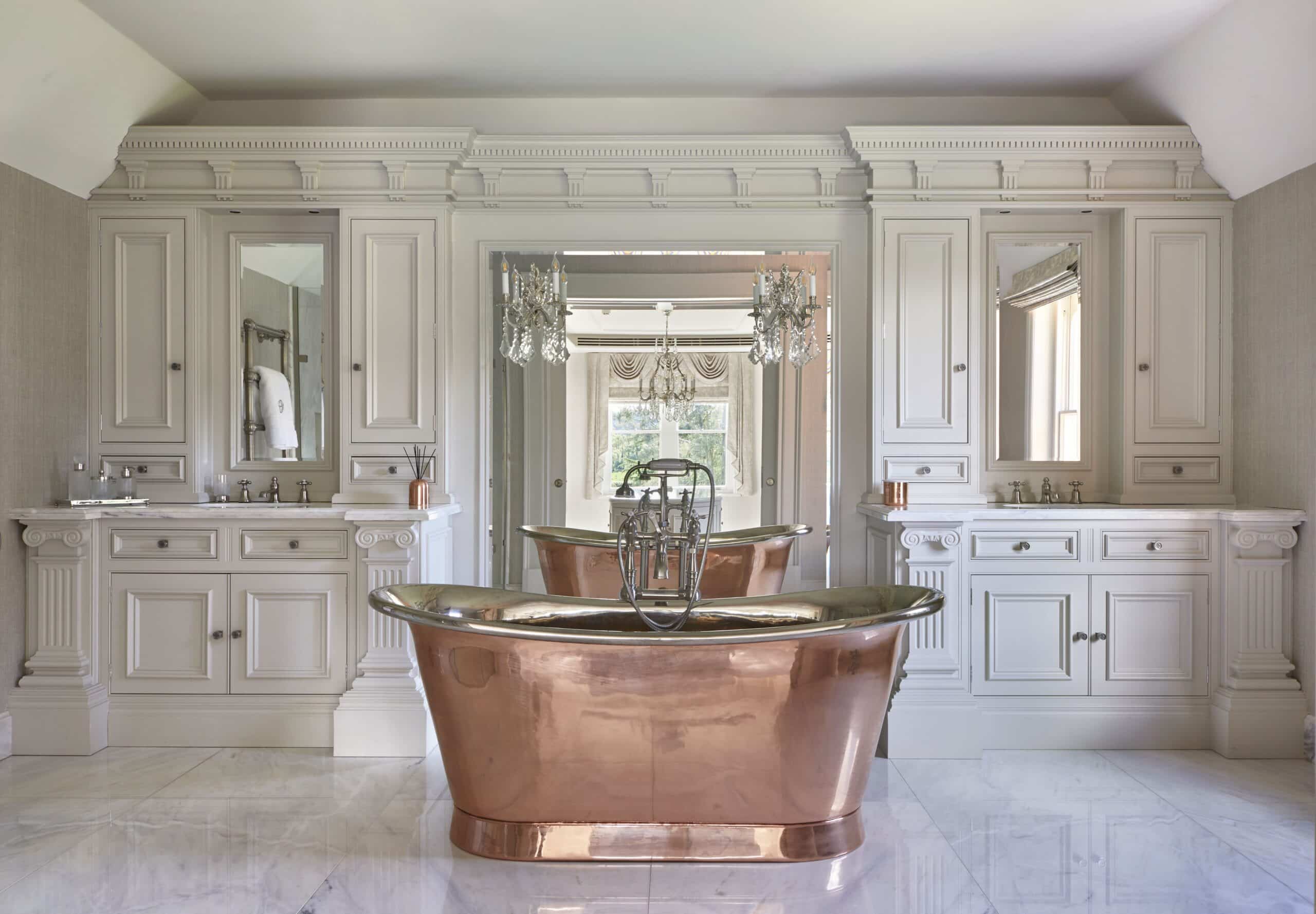 Refined tailor-made kitchen cabinetry showcasing hand-built joinery and premium finishes
