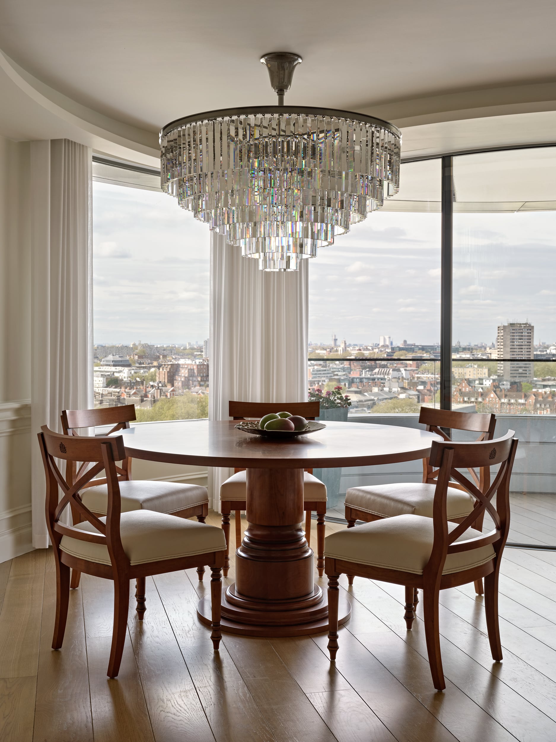 bespoke-dining-table