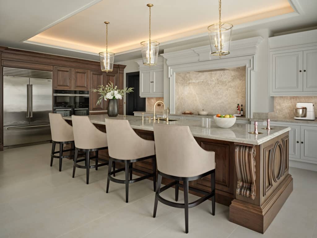 traditional-kitchen-design-island