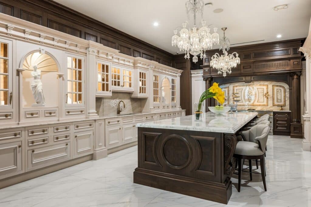 Luxury Traditional Kitchen Design